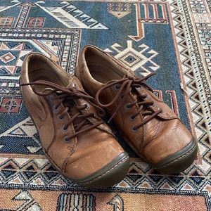 KEEN Men’s Leather Waterproof Shoe - 8